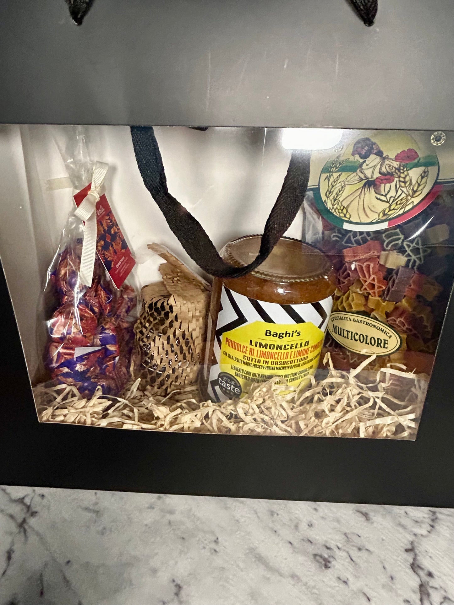 Christmas Hamper with Lemoncello Vasocuttora