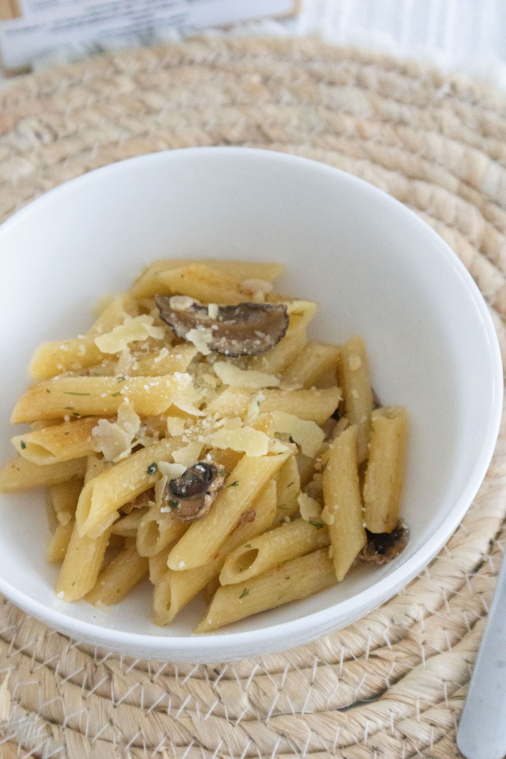 The Assaggi Penne with Porcini pasta pack