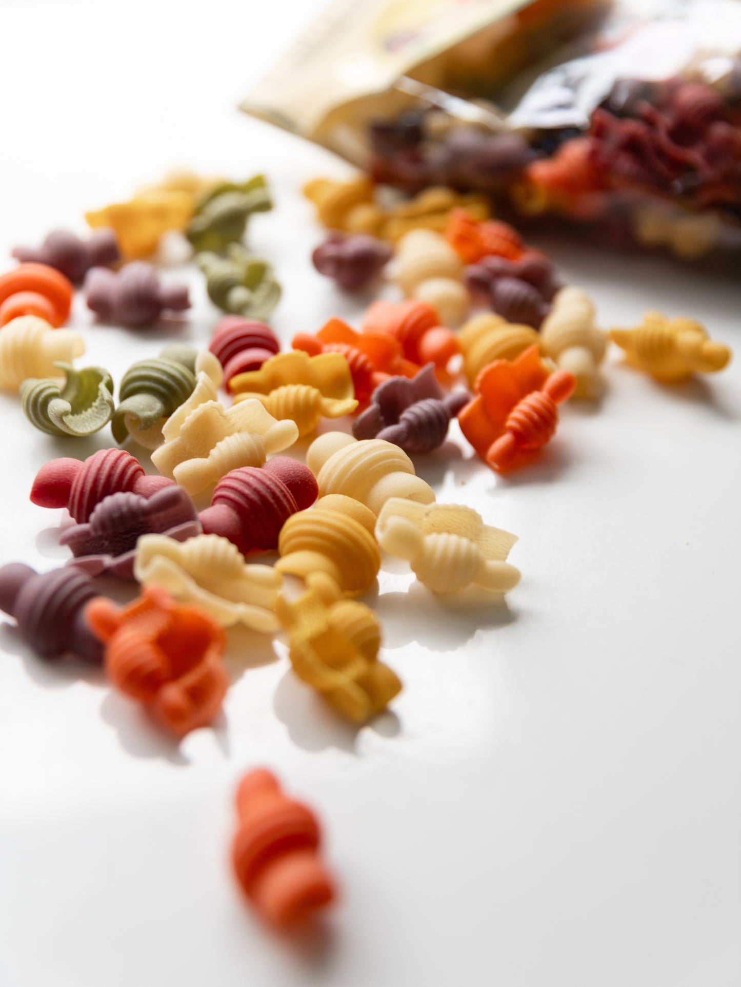 Bon Bon (Caramelle) shaped dried pasta