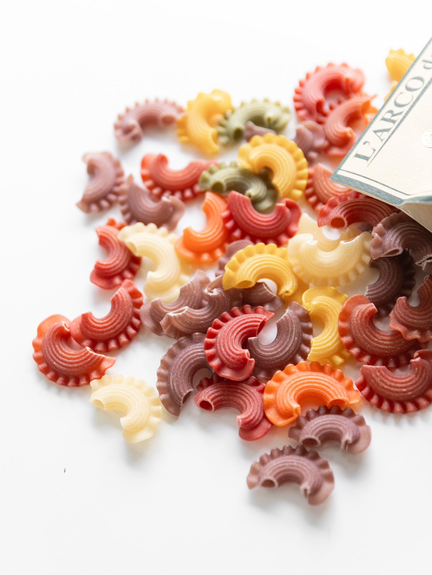 Crests shaped dried pasta